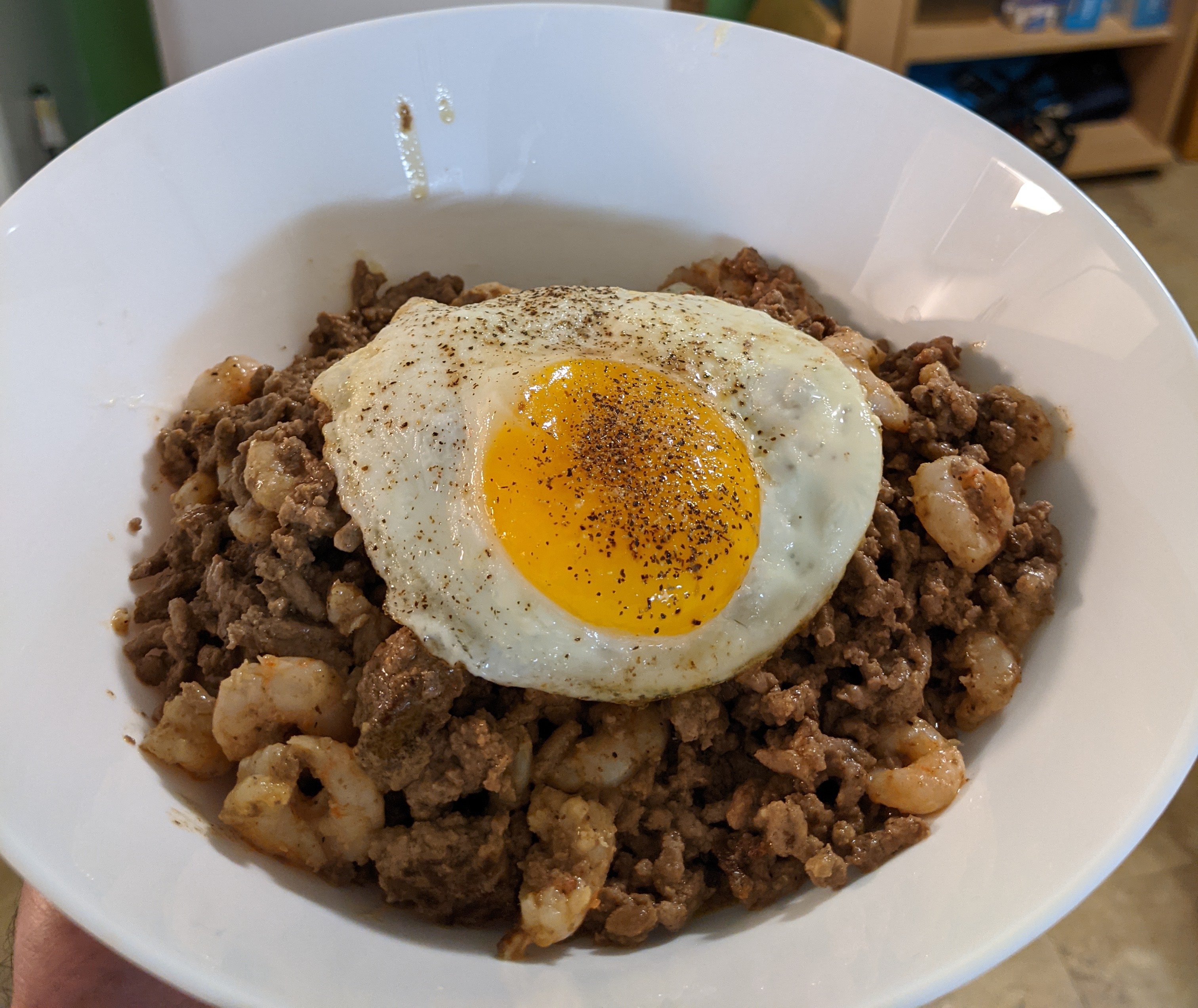 /nix/store/mq63xhw9mxk3bln521f70flz5sd4sfh7-source/KB/Health/Diet/Carnivore diet/Recipes/ground-meat-cereal-egg.jpg